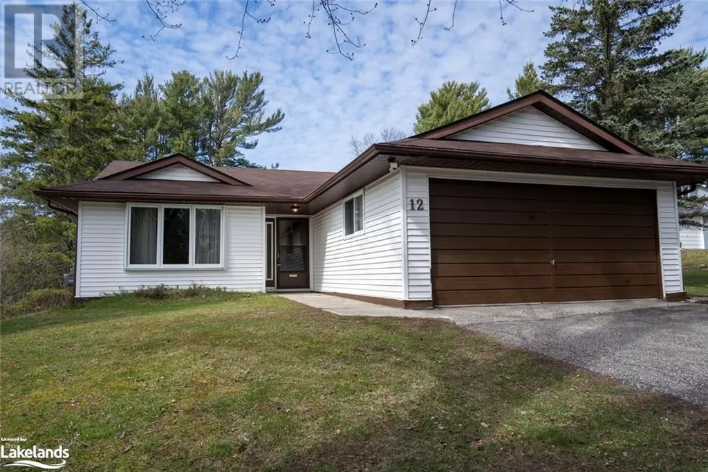 House for rent: 12 George Street, Parry Sound, Ontario P2A 2M1