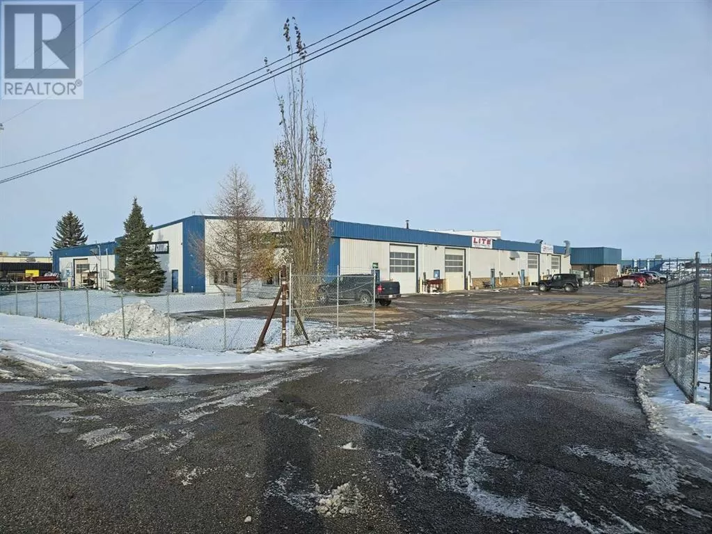 Commercial Mix for rent: 120, 8319 Chiles Industrial Ave., Red Deer, Alberta T4S 2A3