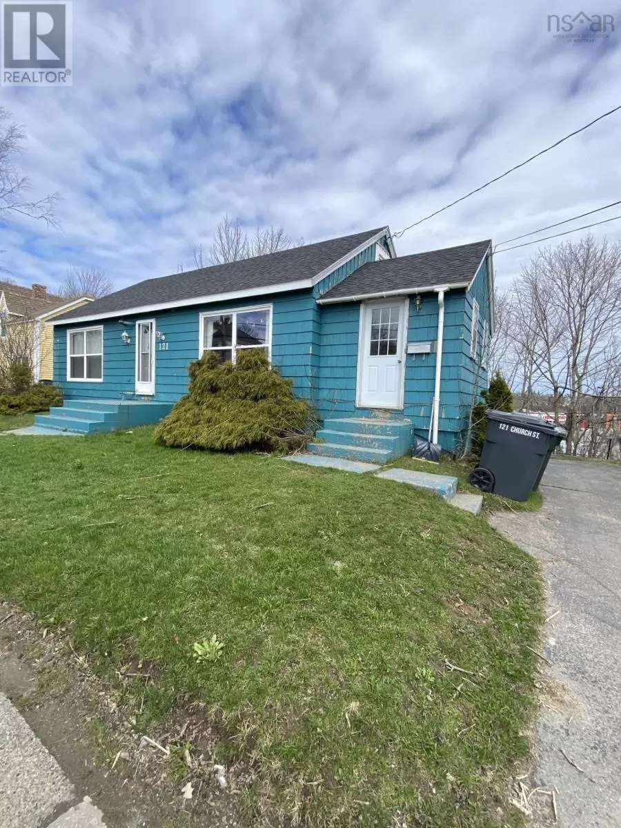 House for rent: 121 Church Street, Antigonish, Nova Scotia B2G 2E3