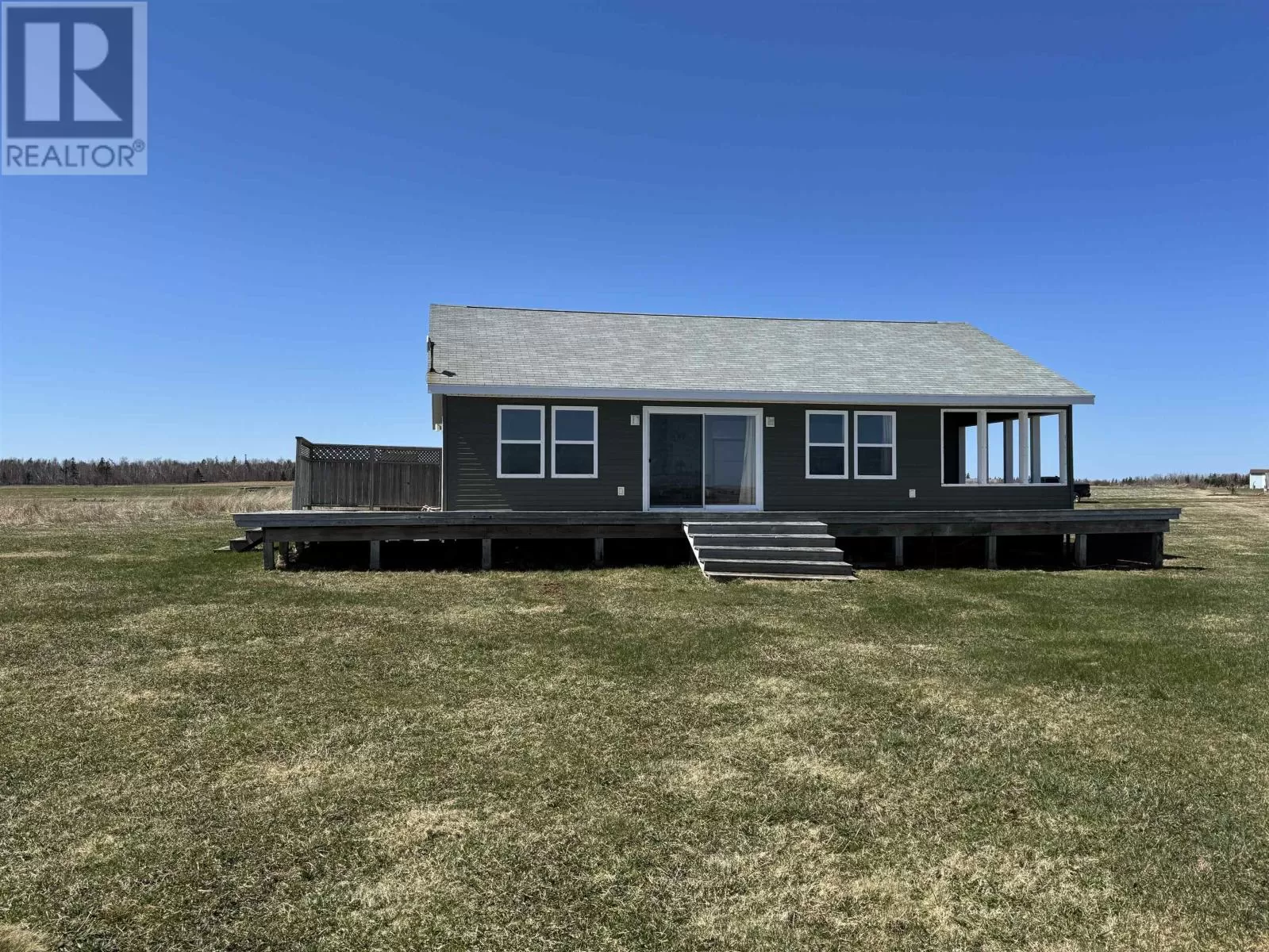 Recreational for rent: 121 Hawthorne Lane, Savage Harbour, Prince Edward Island C0A 1T0
