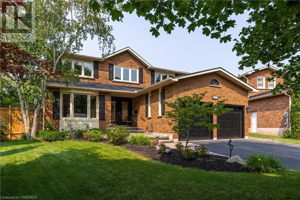 House for rent: 1210 Beechgrove Crescent, Oakville, Ontario L6M 2B4