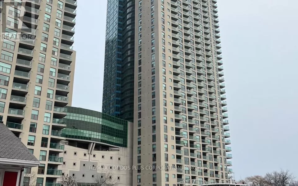 Apartment for rent: 1211 - 99 Harbour Square, Toronto, Ontario M5J 2H2