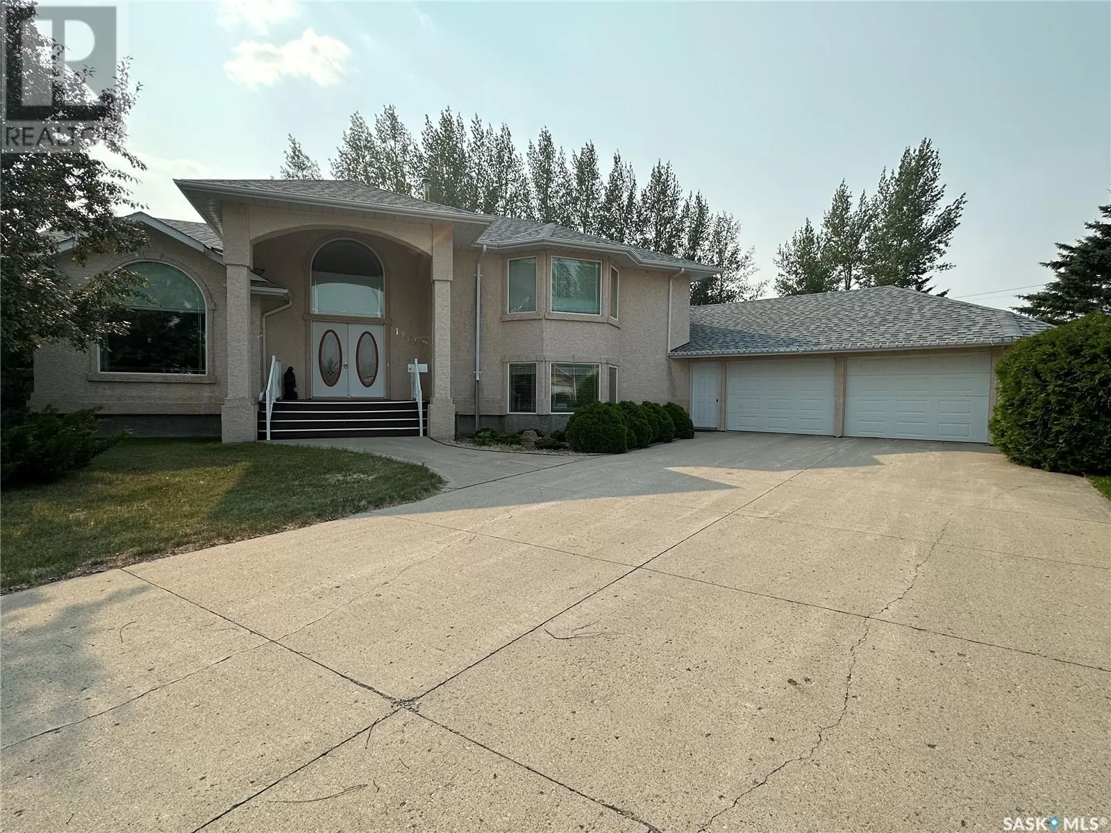 House for rent: 1211 Bence Place, Humboldt, Saskatchewan S0K 2A0