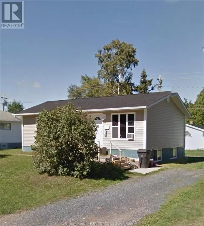 Duplex for rent: 1220 Vantassell, Bathurst, New Brunswick E2A 4C8