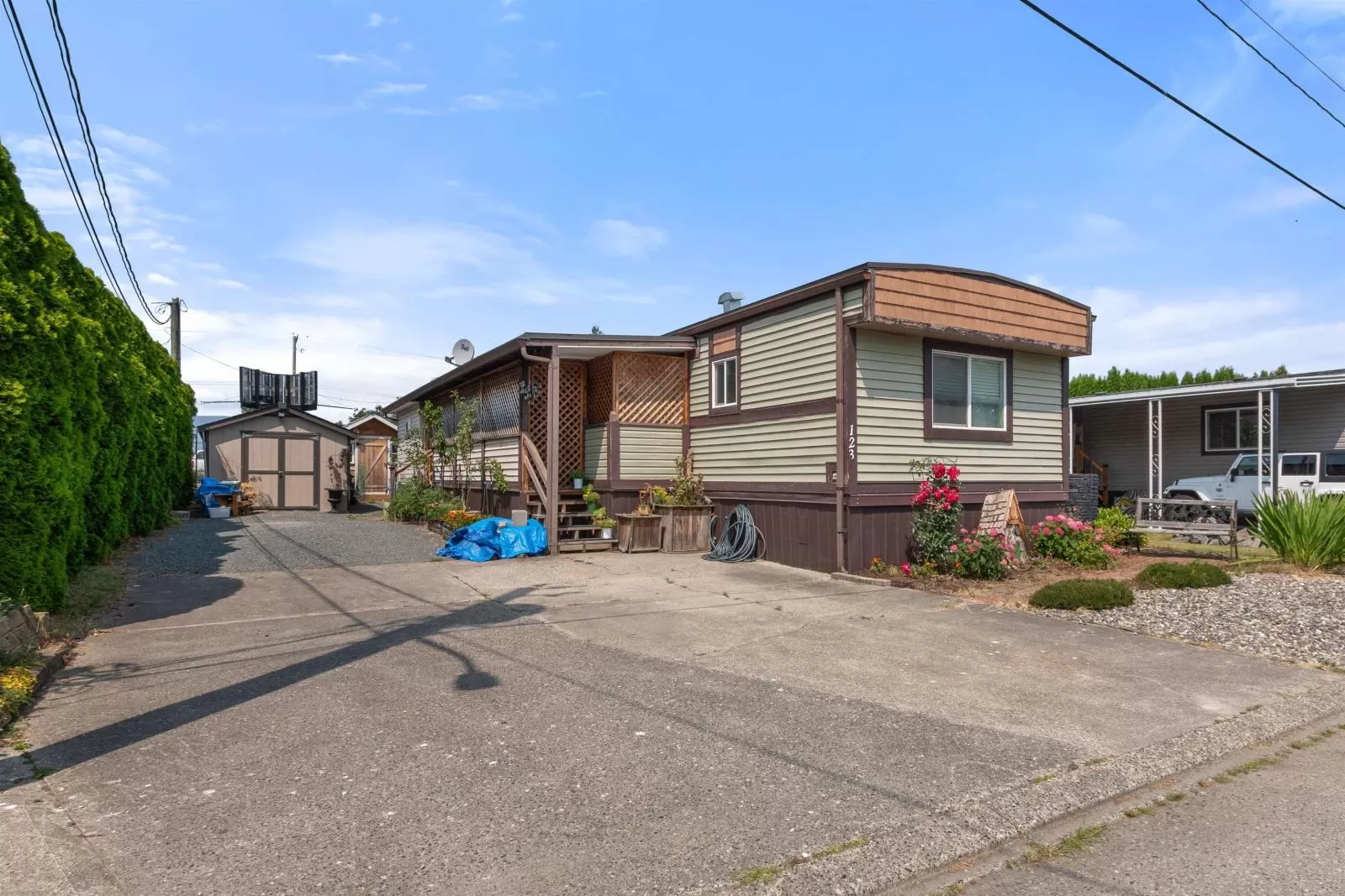Manufactured Home for rent: 123 6338 Vedder Road, Chilliwack, British Columbia V2R 3R4