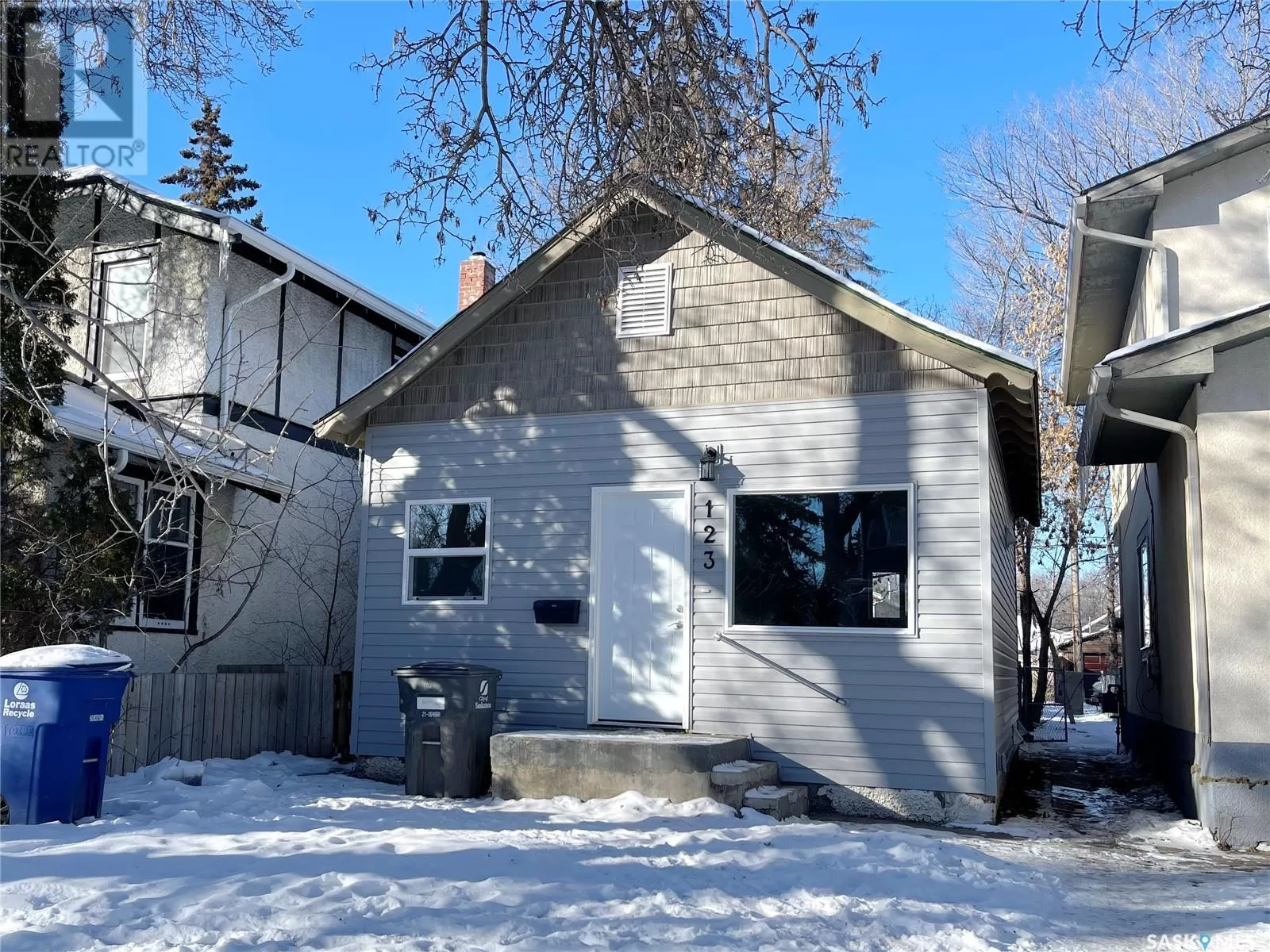 House for rent: 123 L Avenue S, Saskatoon, Saskatchewan S7M 2G9
