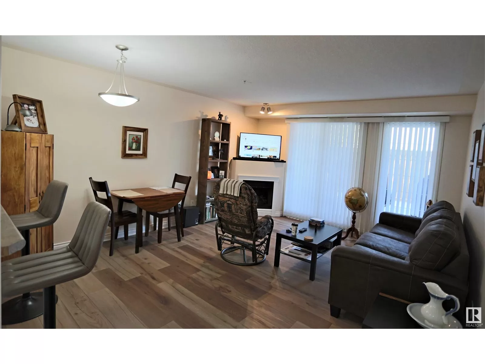 Apartment for rent: #124 7801 Golf Course Rd, Stony Plain, Alberta T7Z 0C7