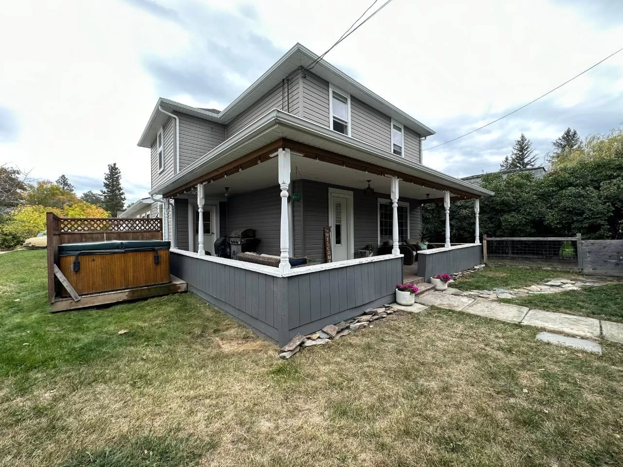 House for rent: 128 13th Avenue S, Cranbrook, British Columbia v1c 2v5