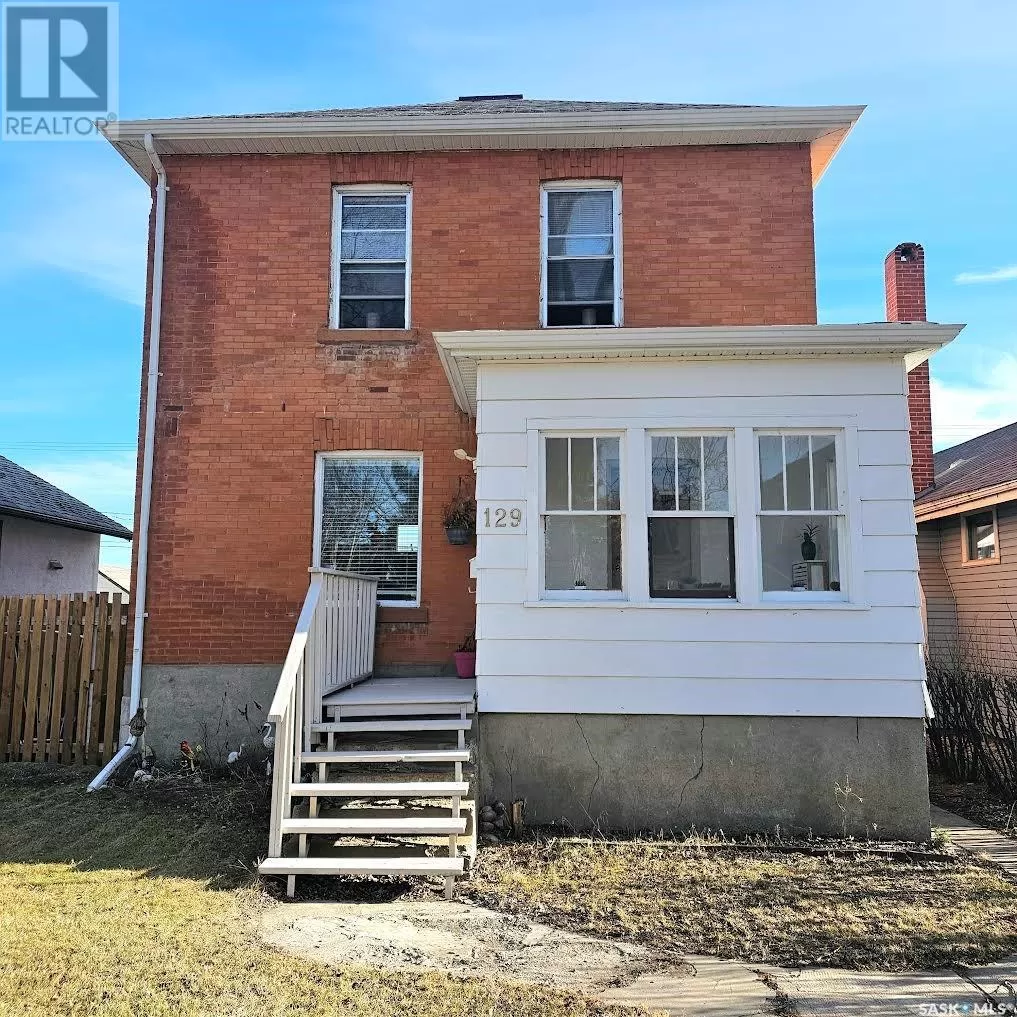 House for rent: 129 11th Street E, Prince Albert, Saskatchewan S6V 1A2