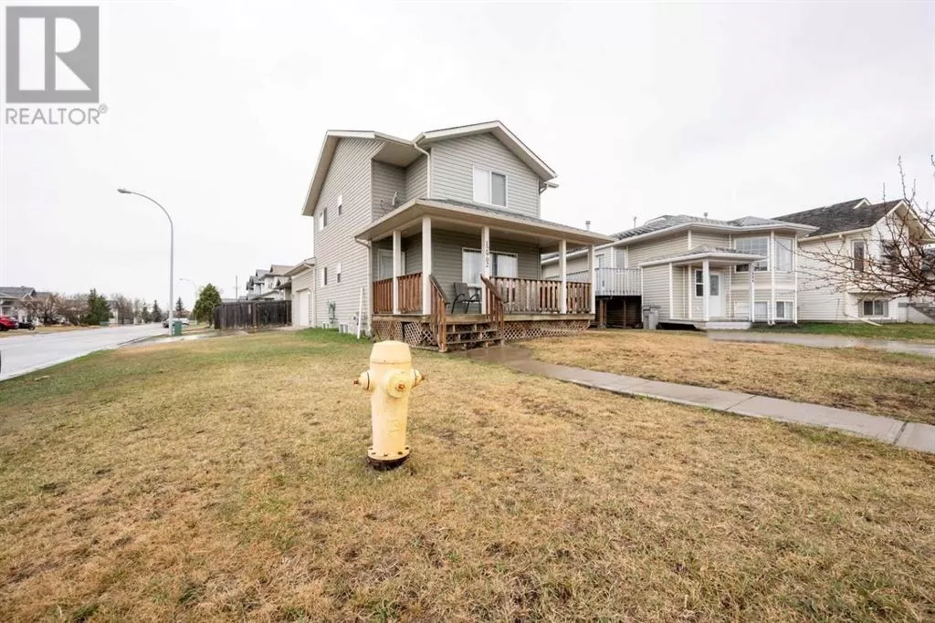 House for rent: 12902 94 Street, Grande Prairie, Alberta T8X 1R2