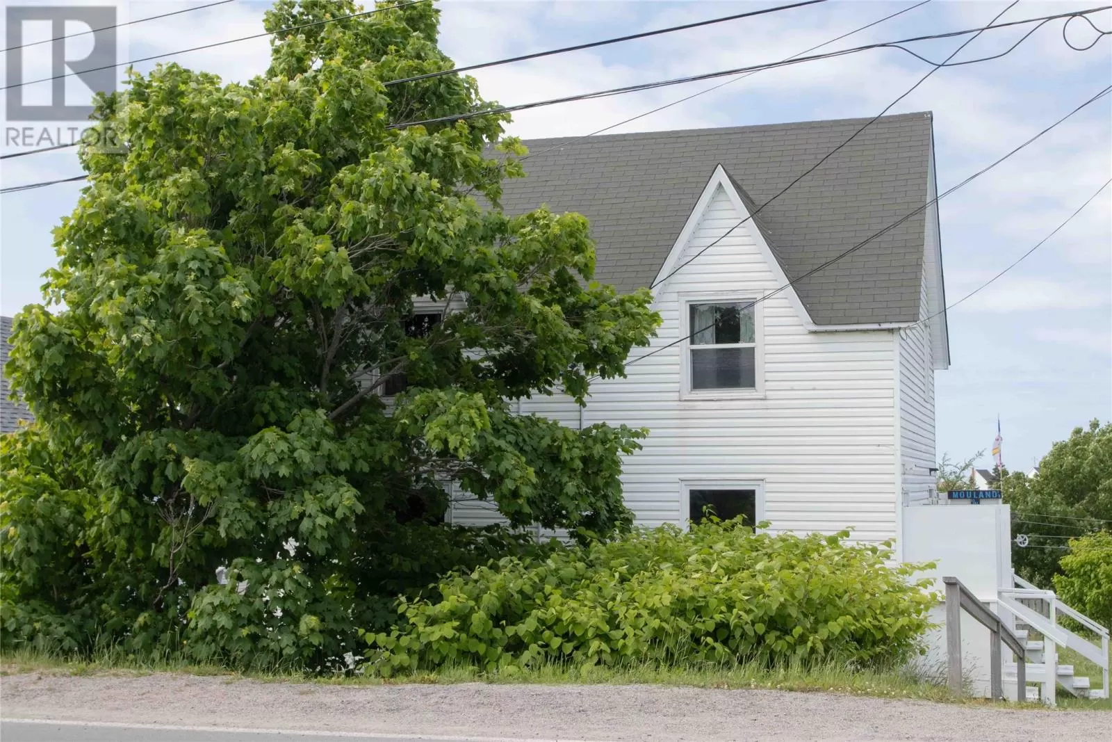 Two Apartment House for rent: 13 Confederation Drive, Bonavista, Newfoundland & Labrador A0C 1B0