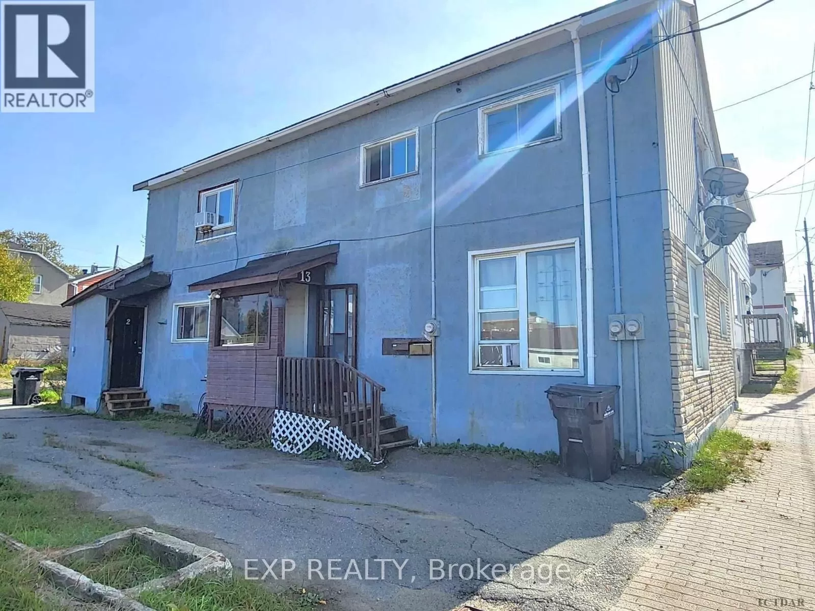 Duplex for rent: 13 Main St, Kirkland Lake, Ontario P2N 3C8