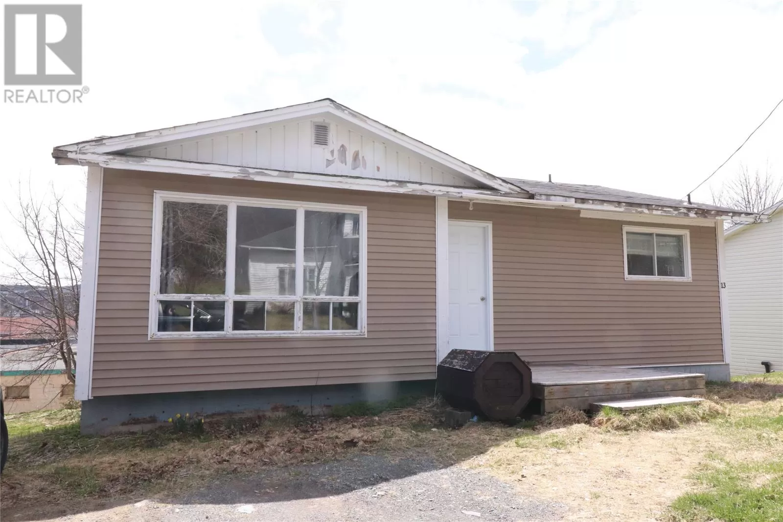 Two Apartment House for rent: 13 Patrick Street, Carbonear, Newfoundland & Labrador A1Y 1C5