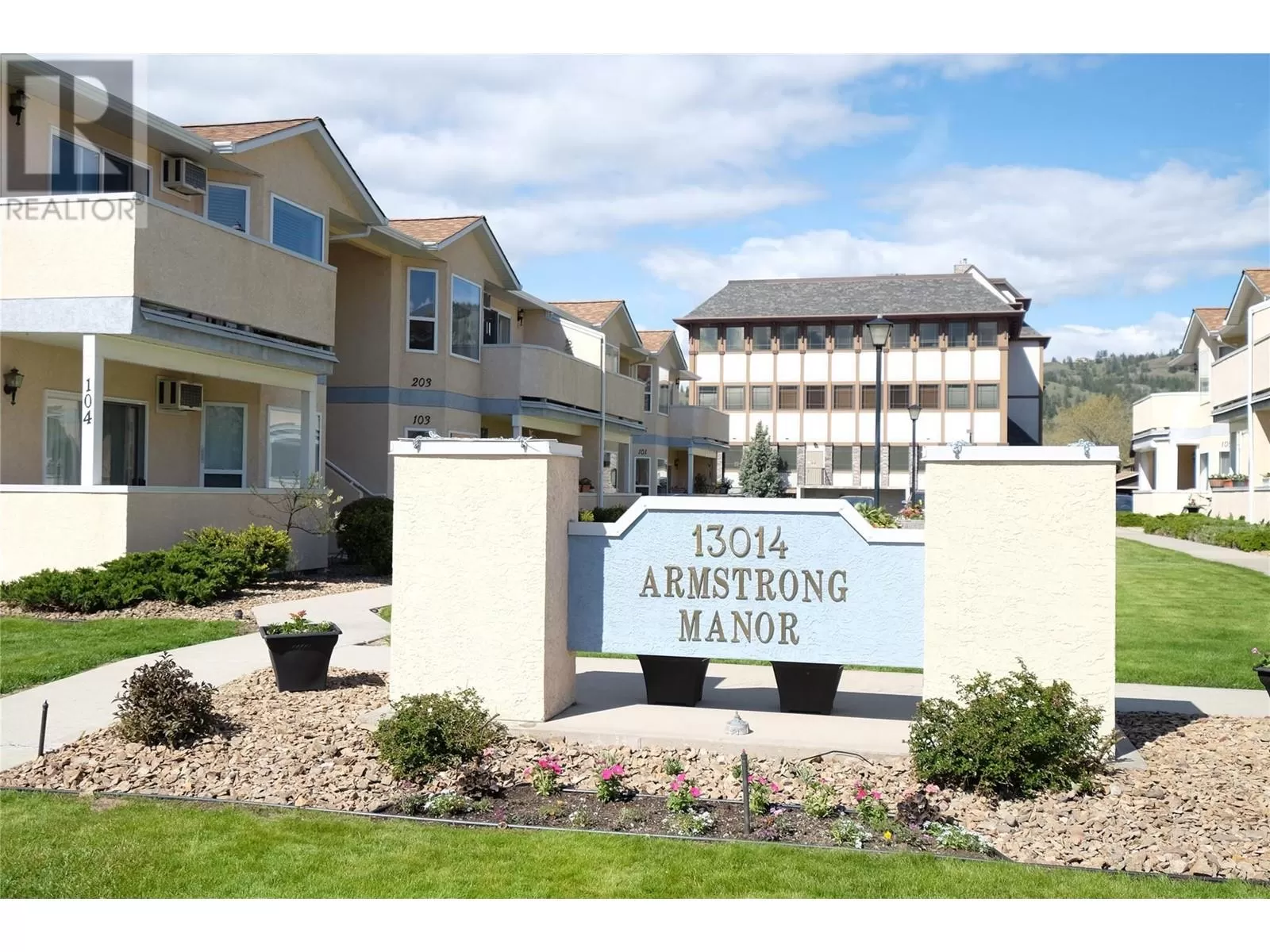 Apartment for rent: 13014 Armstrong Avenue Unit# 202, Summerland, British Columbia V0H 1Z5