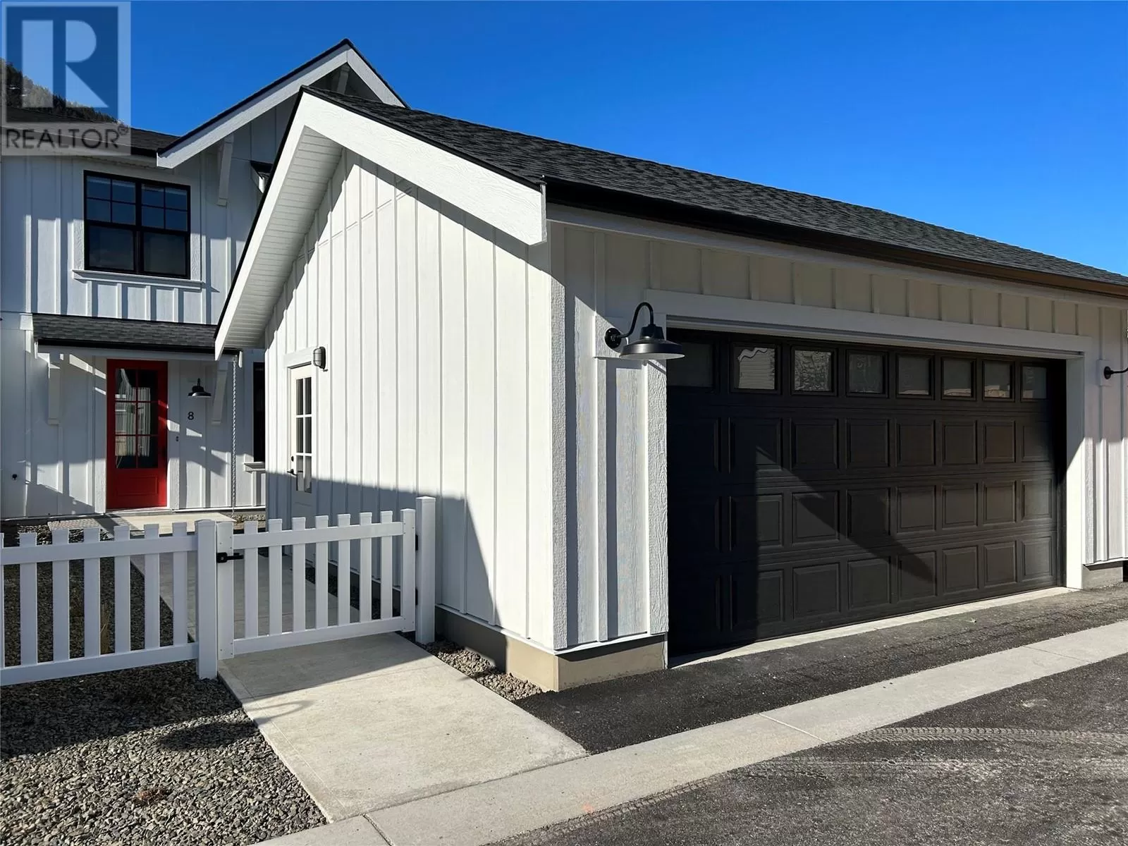 Row / Townhouse for rent: 1308 Cedar Street Unit# 8, Okanagan Falls, British Columbia V0H 1R4