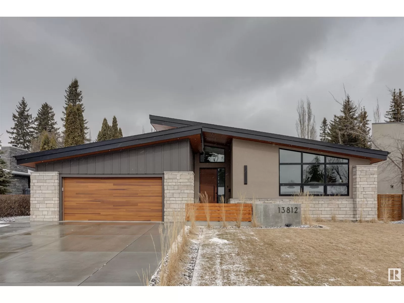 House for rent: 13812 98 Av Nw, Edmonton, Alberta T5N 0G1