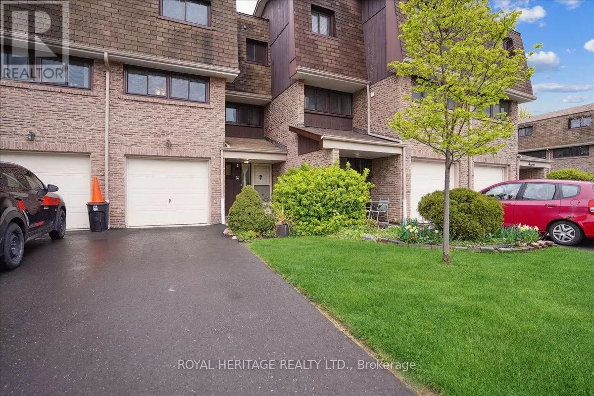 Row / Townhouse for rent: #14 -1958 Rosefield Rd, Pickering, Ontario L1V 3A9