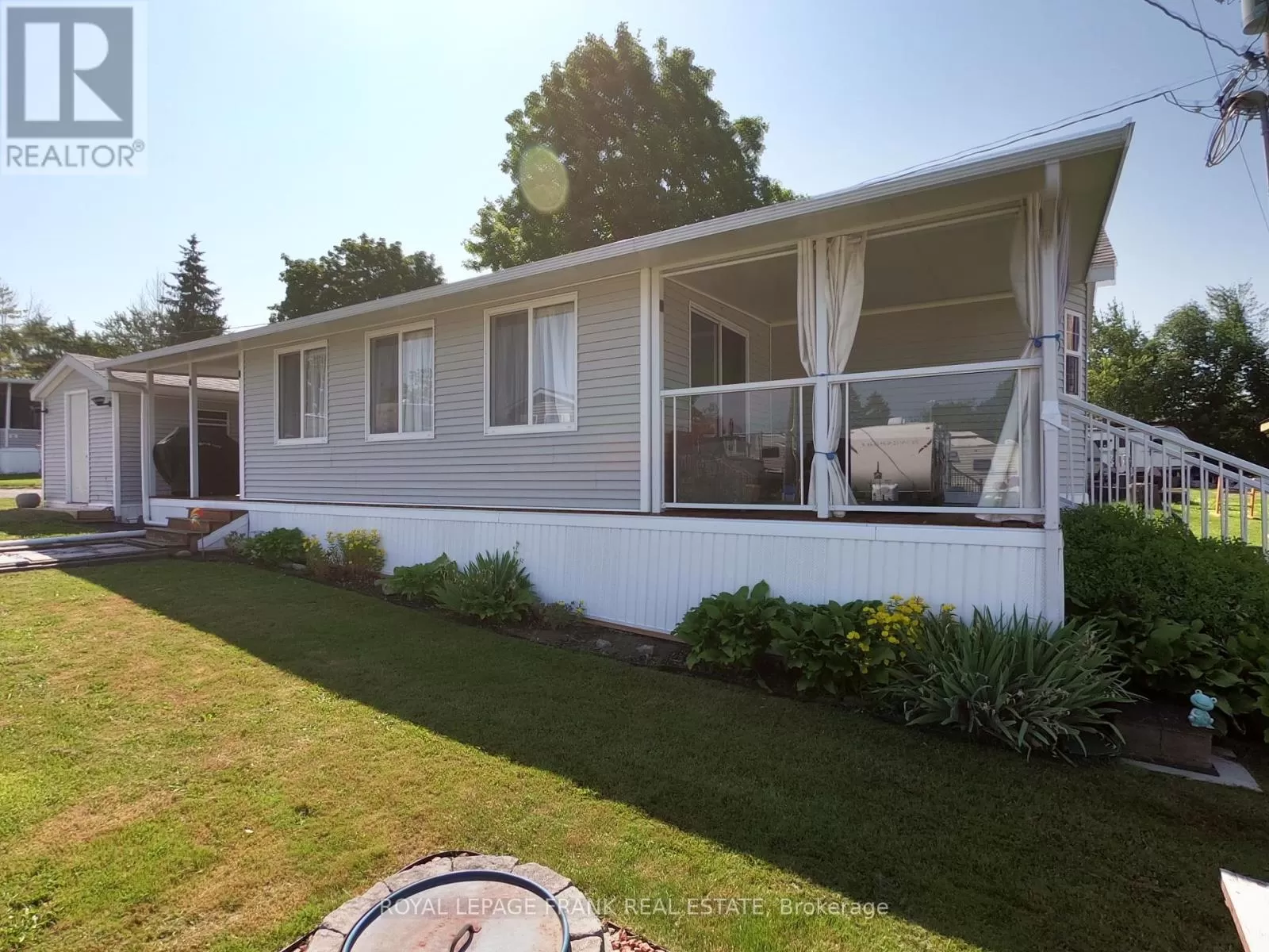 Mobile Home for rent: 14 Pioneer Dr, Otonabee-South Monaghan, Ontario K0L 2G0