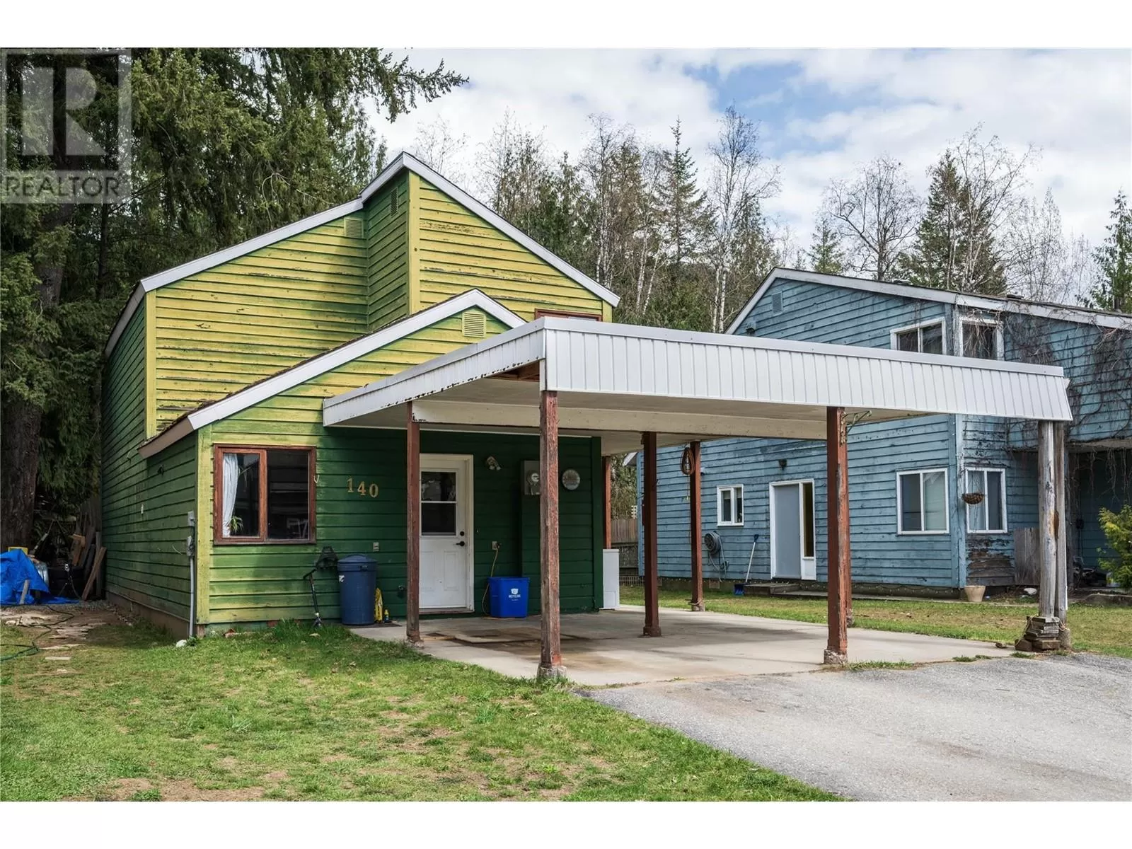 House for rent: 140 Greely Crescent, Revelstoke, British Columbia V0E 2S0