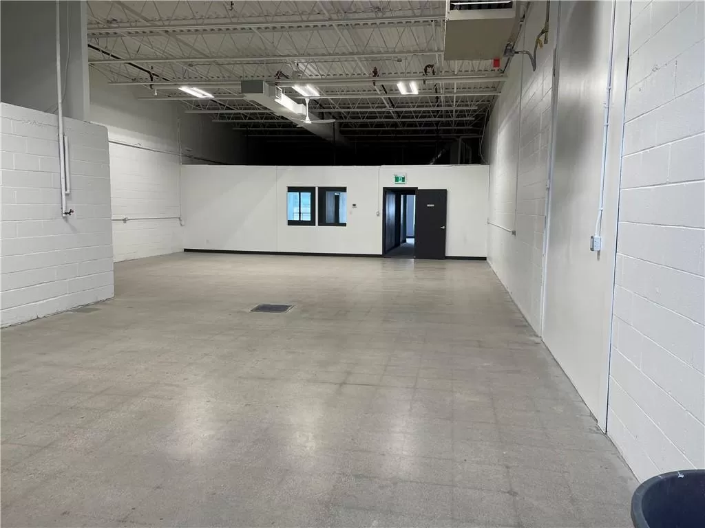 Warehouse for rent: 1410 Speers Road|unit #6, Oakville, Ontario L6L 5M1