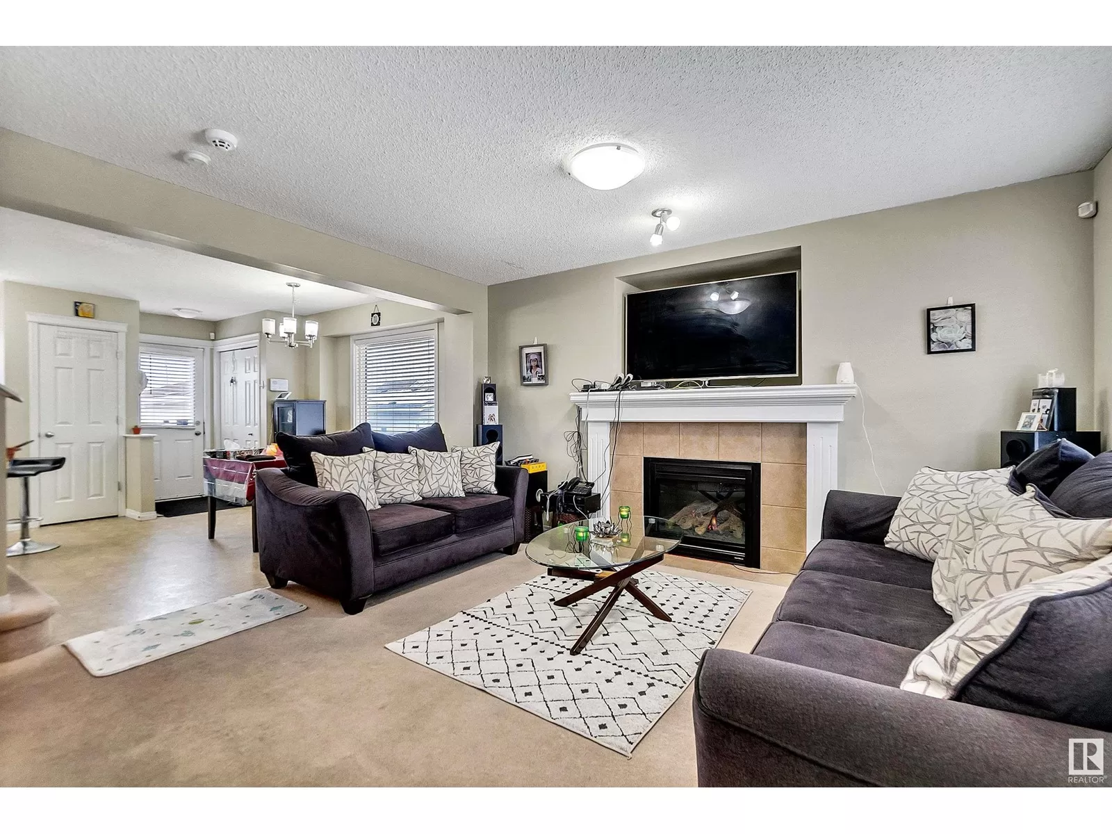 House for rent: 1416 70 St Sw, Edmonton, Alberta T6X 0H3