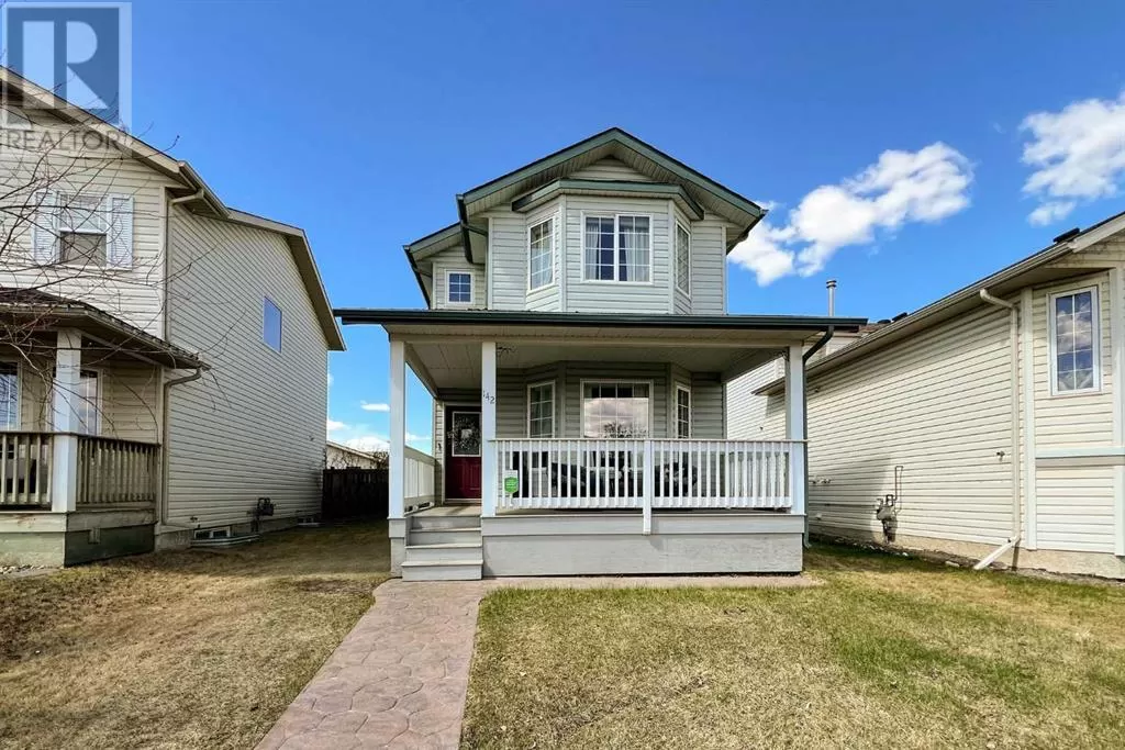 House for rent: 142 Dominion Drive, Fort McMurray, Alberta T9K 2N2