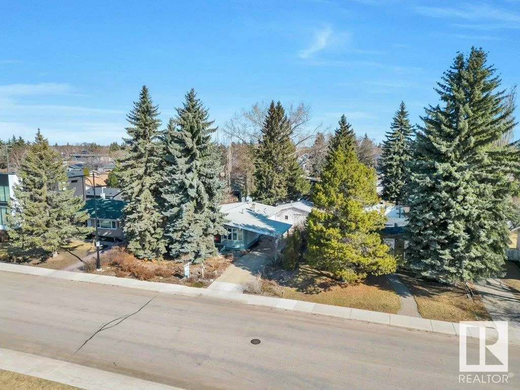 House for rent: 14604 80 Av Nw, Edmonton, Alberta T5R 3K6