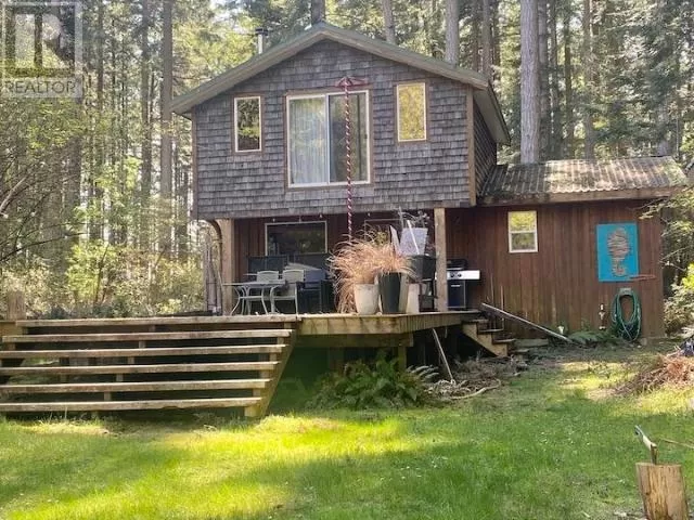 House for rent: 1466 Vancouver Blvd, Savary Island, British Columbia