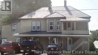 Duplex for rent: 147 Union Street, Woodstock, New Brunswick E7M 2W6