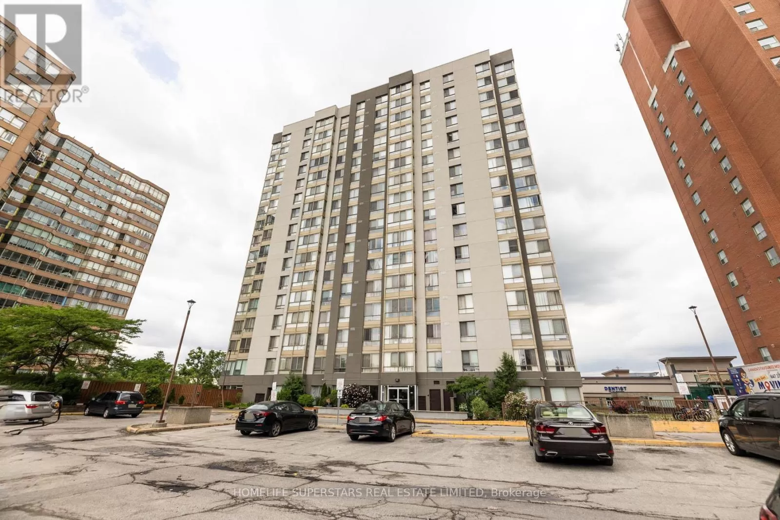 Apartment for rent: 1502 - 2470 Eglinton Avenue W, Toronto, Ontario M6M 5E7