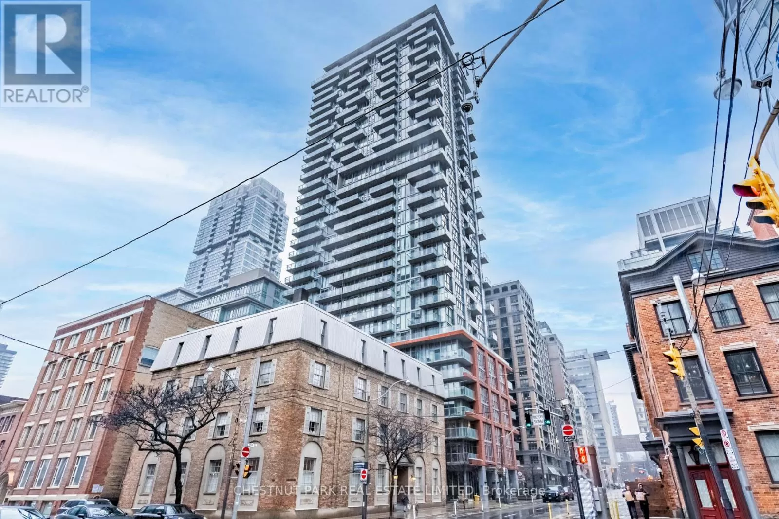 Apartment for rent: #1509 -126 Simcoe St, Toronto, Ontario M5H 4E6
