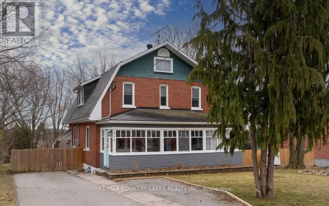 House for rent: 151 King Street, Kawartha Lakes, Ontario K0M 2T0