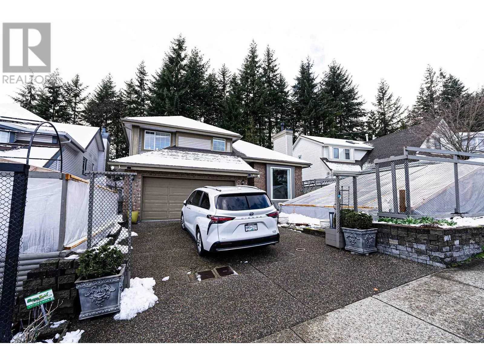 House for rent: 1518 Tanglewood Lane, Coquitlam, British Columbia V3E 2V2
