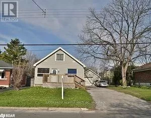 House for rent: 152 Puget Street, Barrie, Ontario L4M 4N5