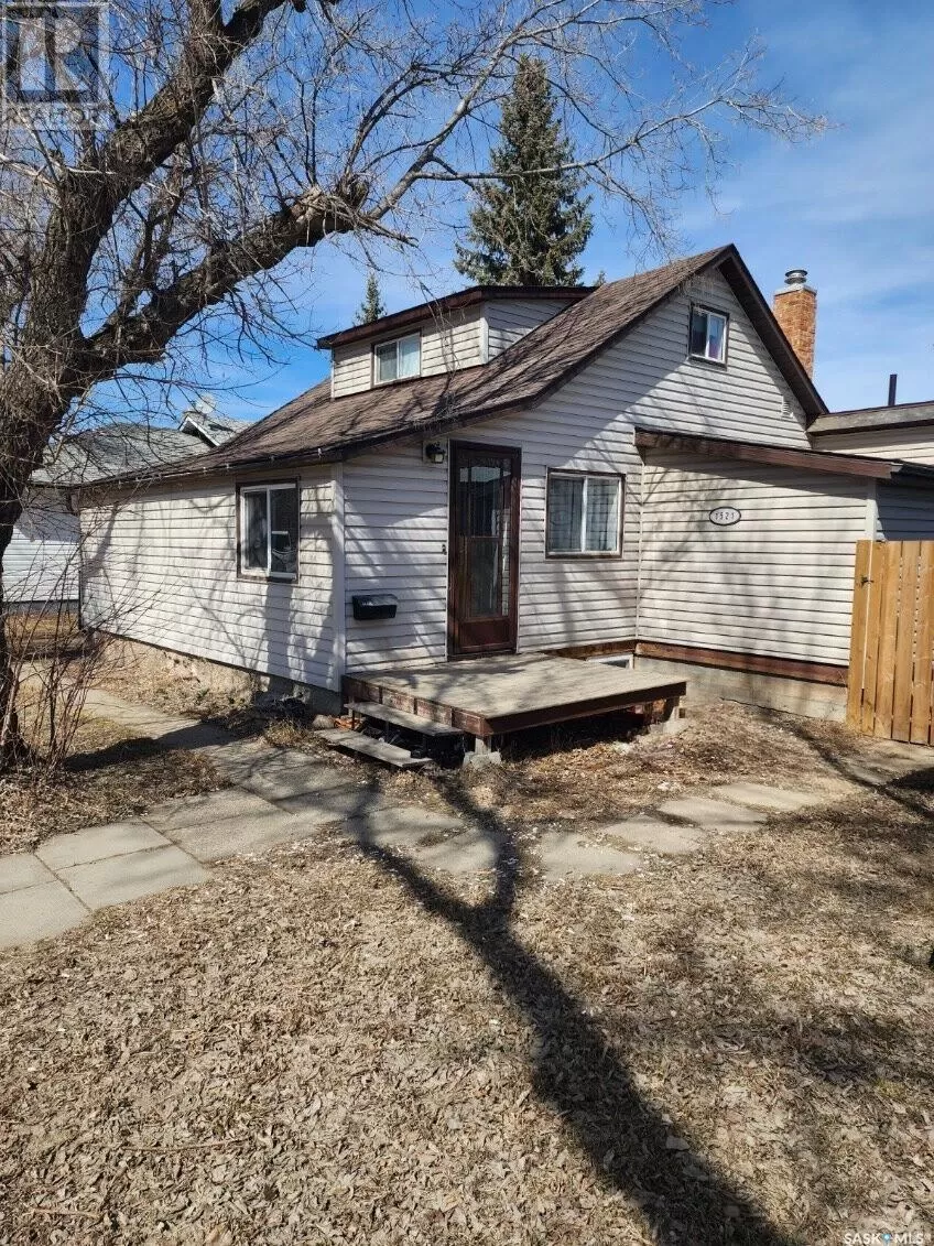 House for rent: 1521 4th Street, Estevan, Saskatchewan S4A 0X5