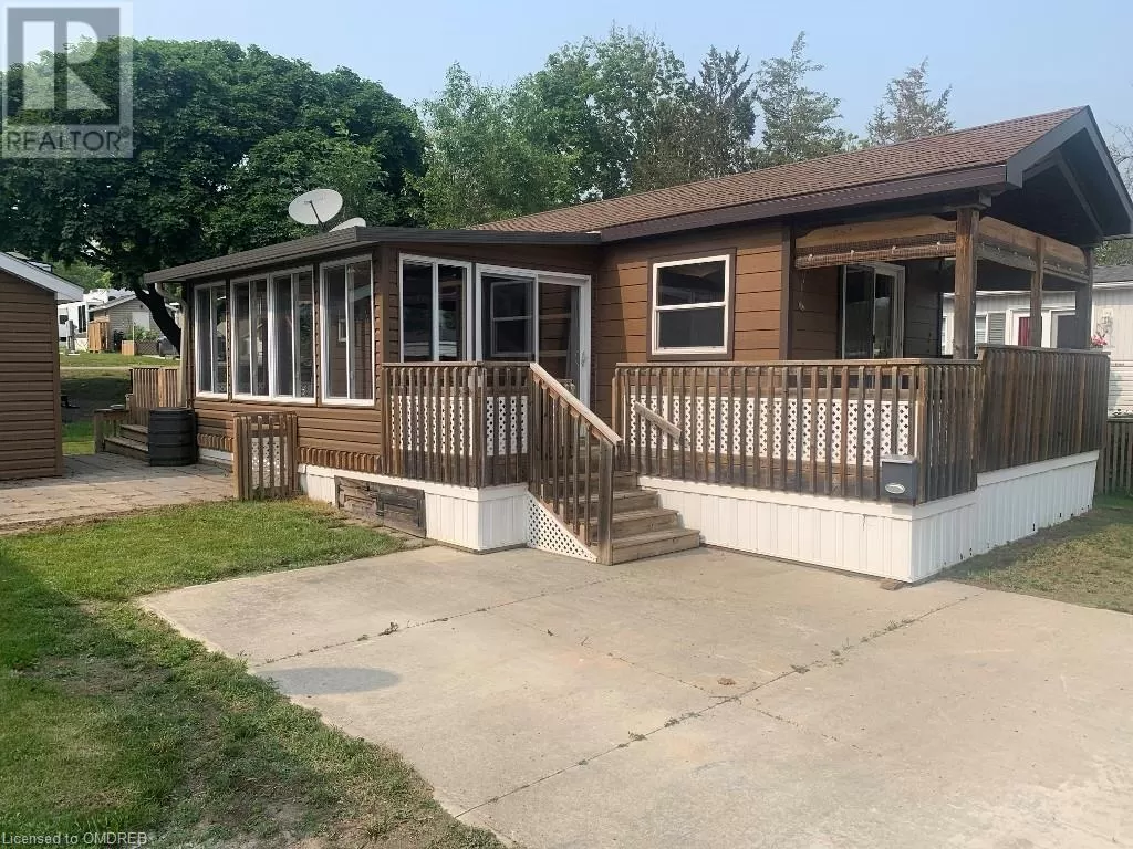 Mobile Home for rent: 153 County Rd 27 Road Unit# D-17, Consecon, Ontario K0K 1T0