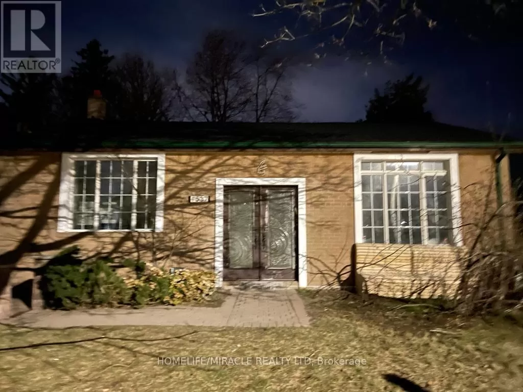 House for rent: 1537 Oxford St, Oshawa, Ontario L1J 3X2