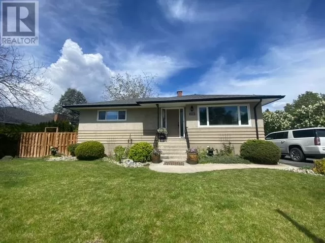 House for rent: 1550 Lambert Avenue, Kelowna, British Columbia V1Y 4H5