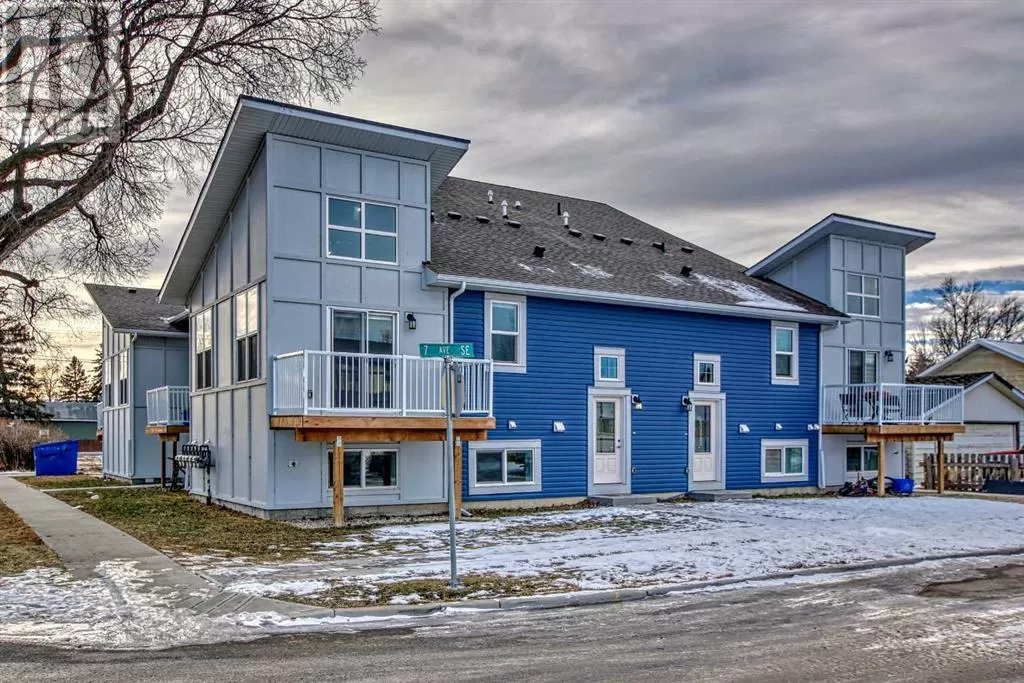 Multi-Family for rent: 1-6, 41 7 Avenue Se, High River, Alberta T1V 1E9