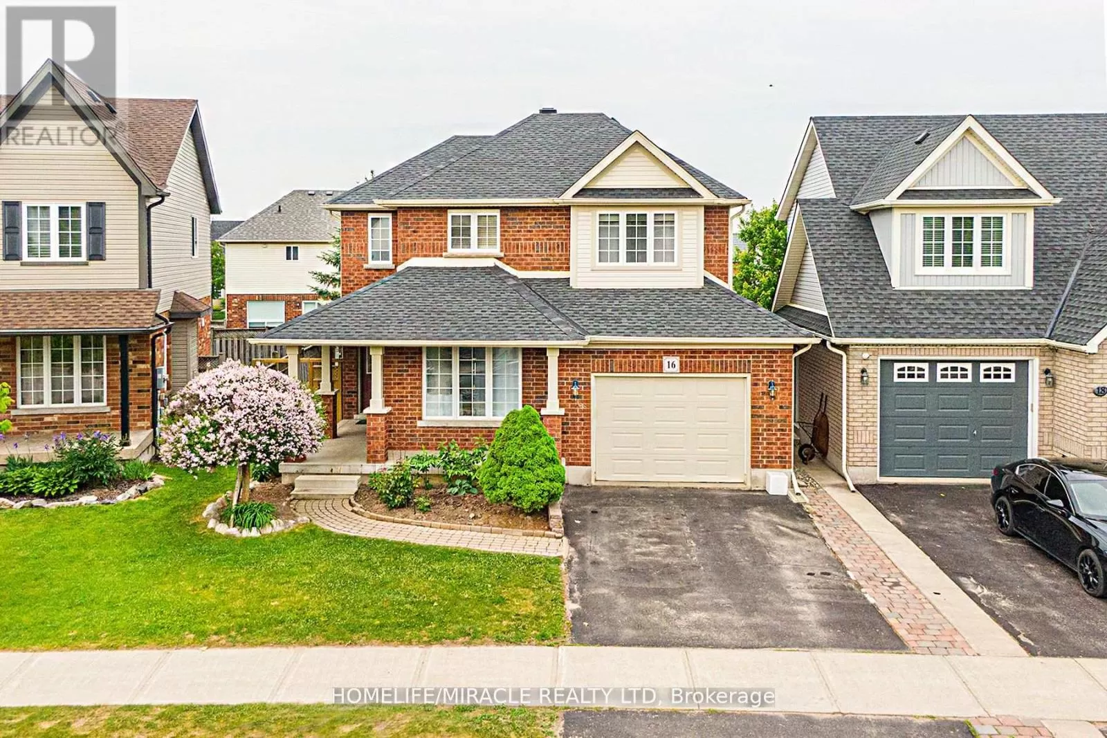 House for rent: 16 Graham Cres, Orangeville, Ontario L9W 5J5