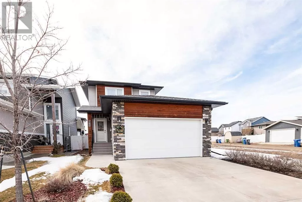 House for rent: 160 Lindman Avenue, Red Deer, Alberta T4R 0R3