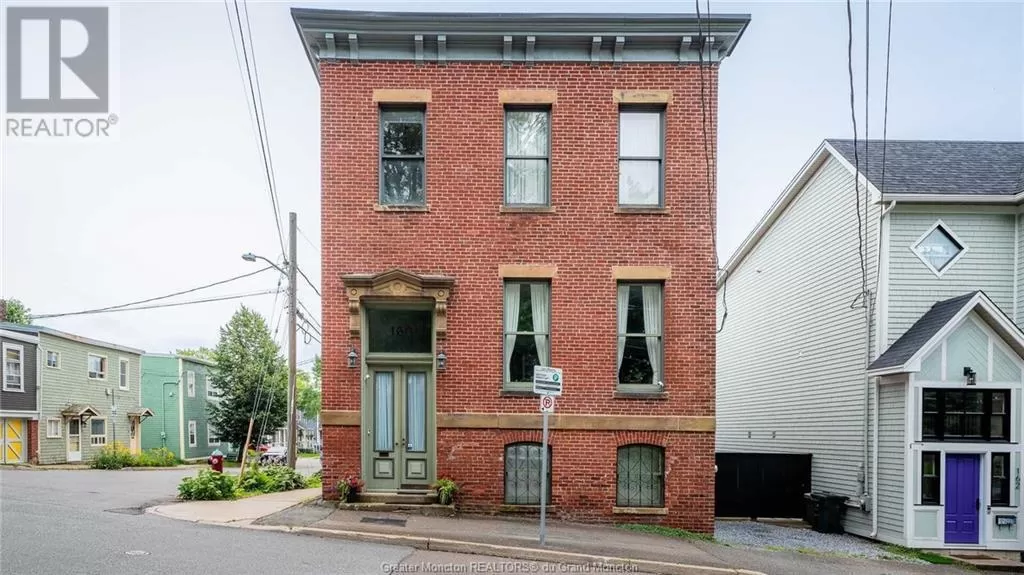 House for rent: 160 Sydney St, Saint John, New Brunswick E2L 2M4
