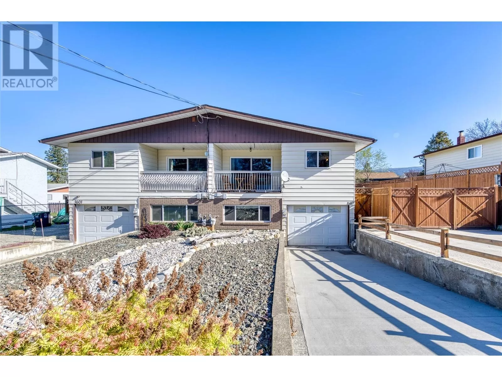 Duplex for rent: 1603 Carmi Avenue, Penticton, British Columbia V2A 6Y1