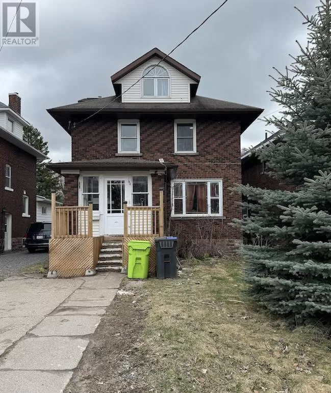 Duplex for rent: 162 Pim St, Sault Ste. Marie, Ontario P6A 3G8