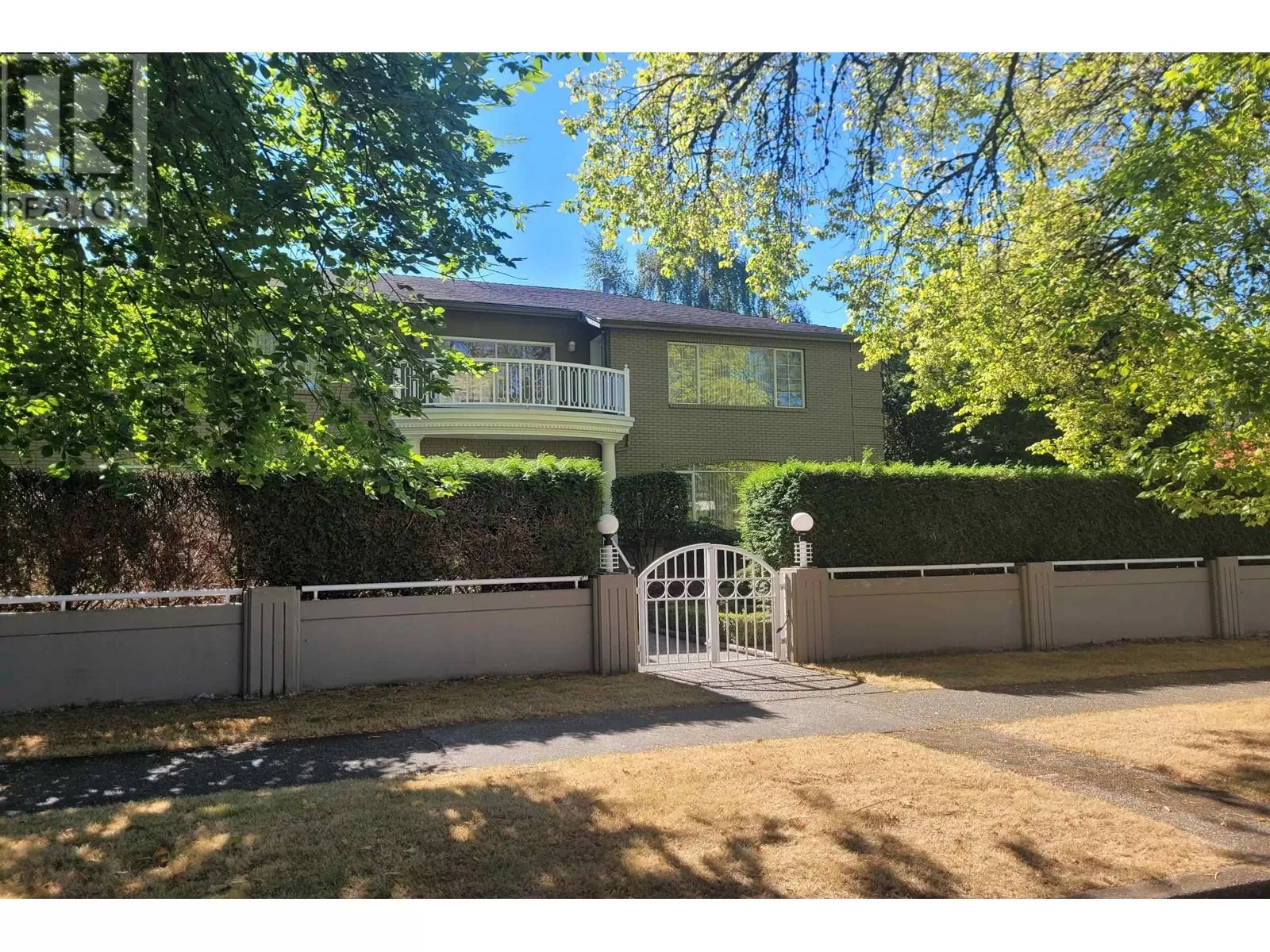 House for rent: 1628 Nanton Avenue, Vancouver, British Columbia V6J 2X4