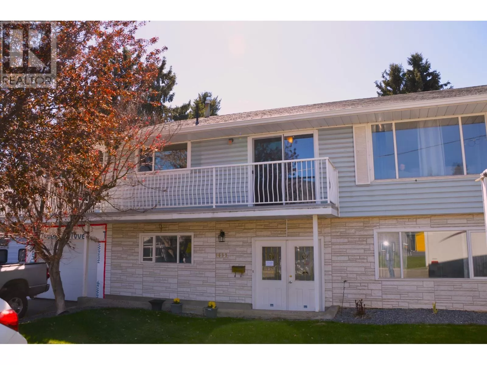 House for rent: 1633 Sheridan Drive, Kamloops, British Columbia V2B 6B1