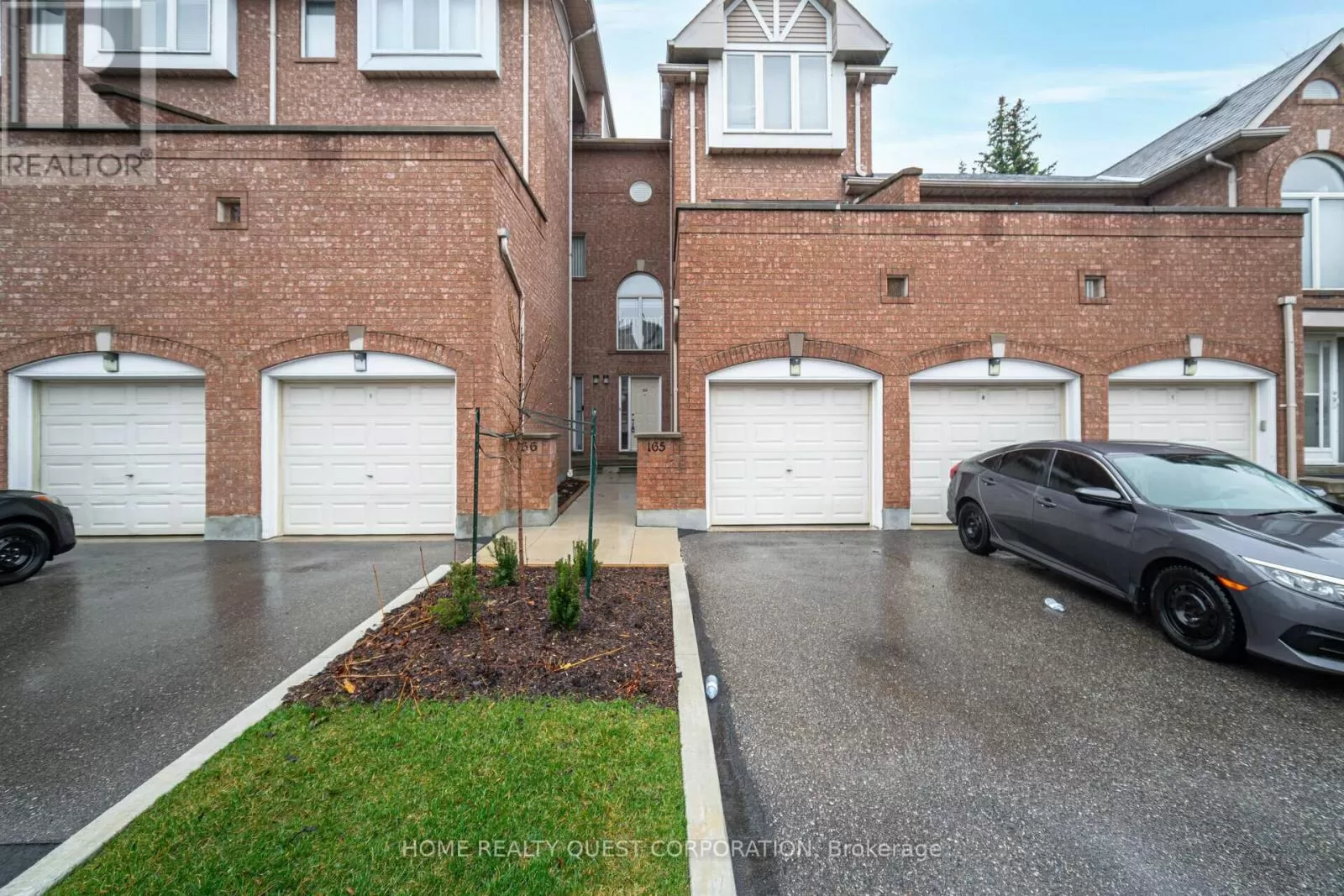 Row / Townhouse for rent: 165 - 99 Bristol Road E, Mississauga, Ontario L4Z 3P4