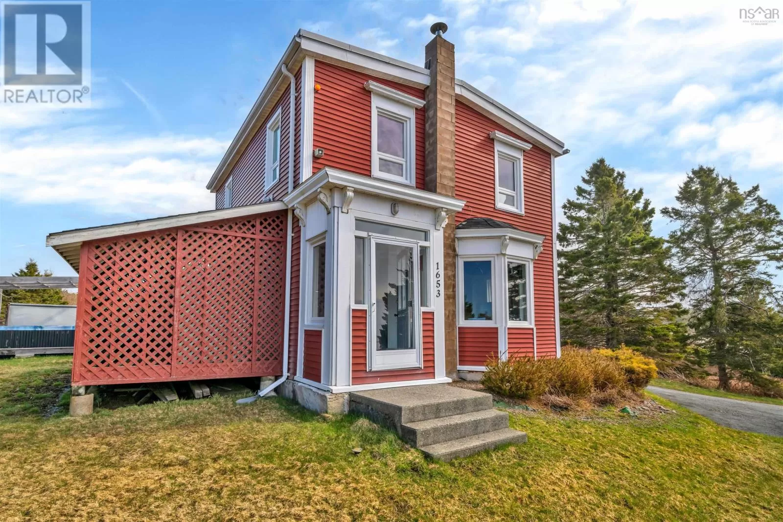 House for rent: 1653 Ostrea Lake Road, Ostrea Lake, Nova Scotia B0J 2L0