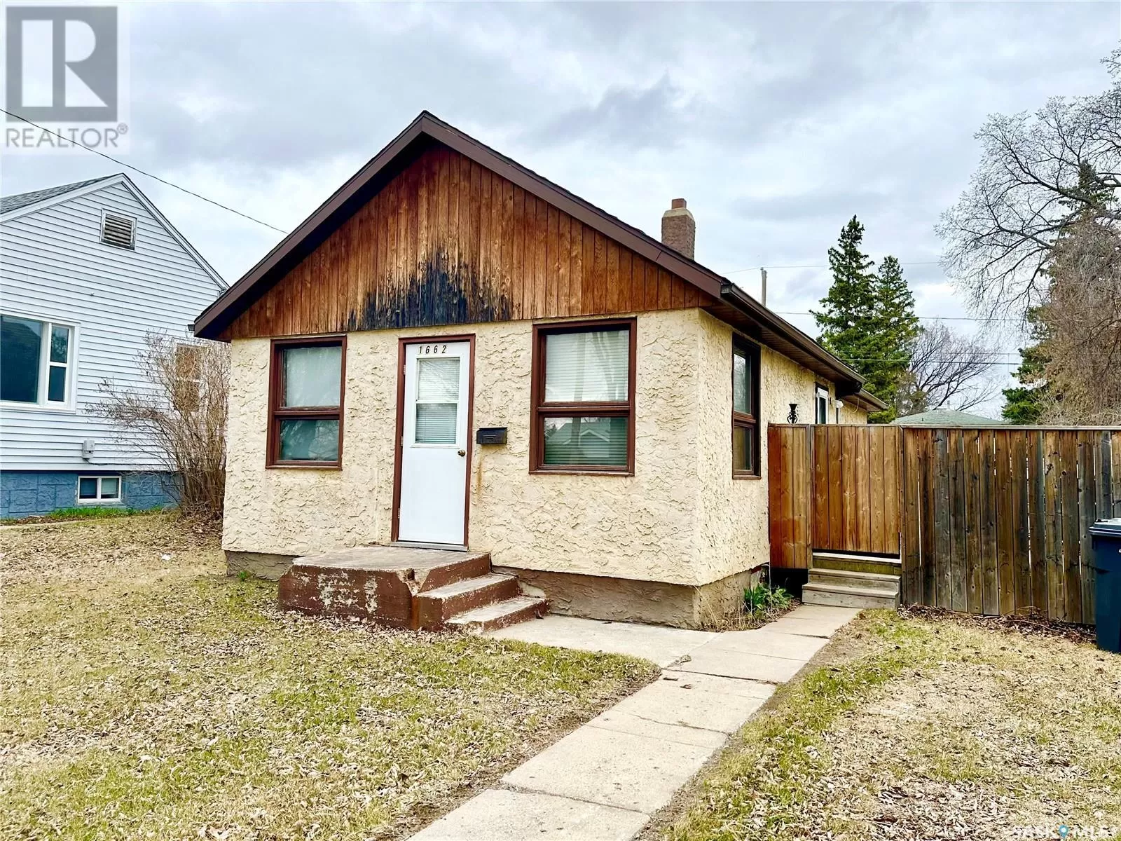 House for rent: 1662 98th Street, North Battleford, Saskatchewan S9A 0M8