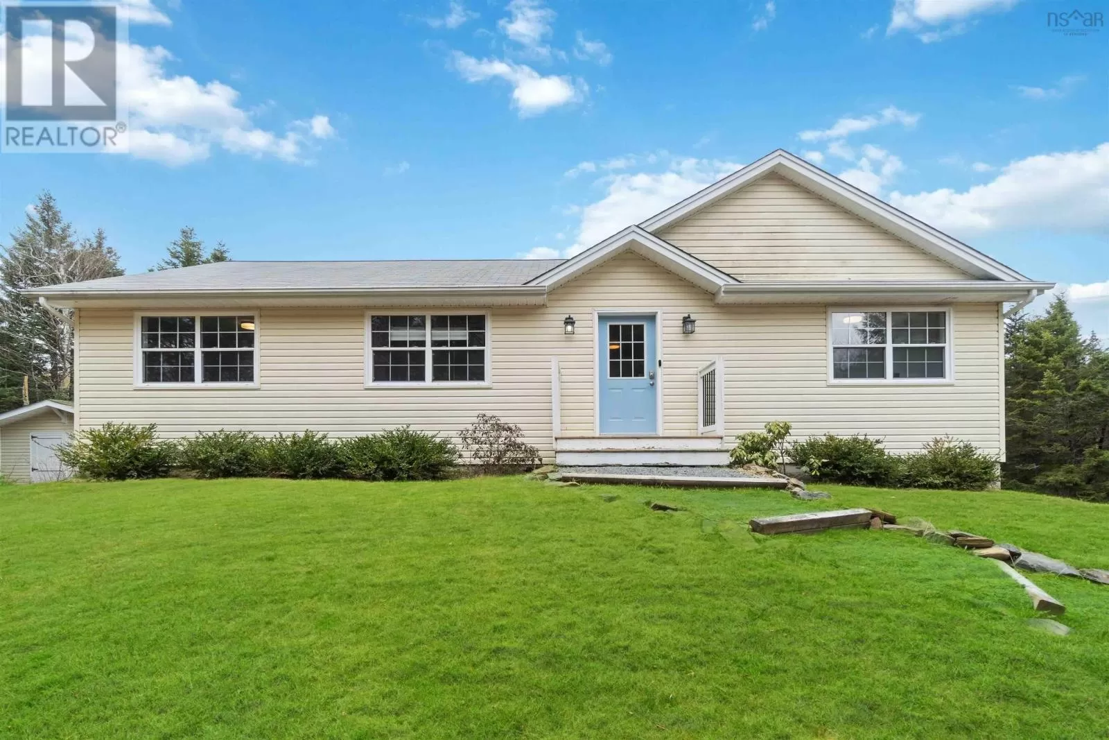 House for rent: 1673 White Hills Run, Hammonds Plains, Nova Scotia B4B 1W1